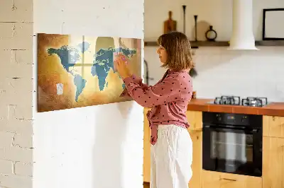 Magnetisk tegnetavle med motiv af gammelt verdenskort
