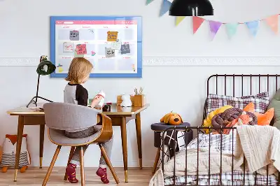 Magnetisk månedsplanner tavle til tegning