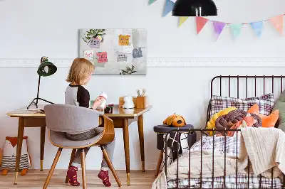 Magnetisk skrivetavle i minimalistisk olivengrøn