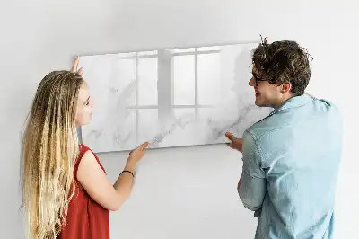 Magnetisk skrivetavle i marmor-design