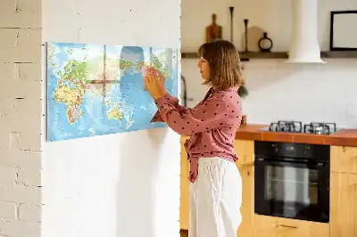 Magnetisk skrivetavle med verdenskort