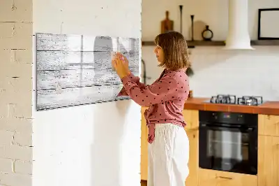 Magnetisk skrivetavle i malede brædder