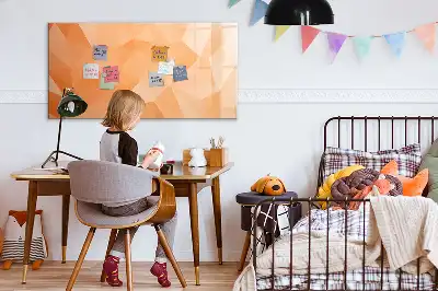 Magnetisk skrivetavle med motiv af abstrakt trekant