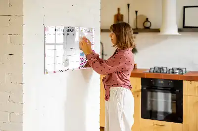 Månedsplanner magnetisk skrivetavle