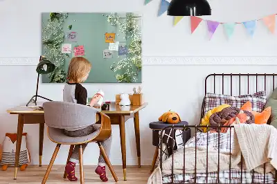 Magnetisk tegnetavle med motiv af subtile blomster