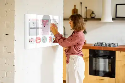 Magnetisk skrivetavle med glade bogmærker