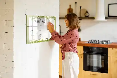 Magnetisk ugmenu-tavle til planlægning af madplan