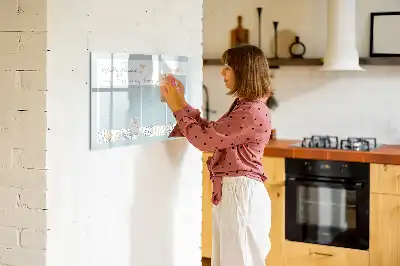 Magnetisk tegnetavle med ugeskema