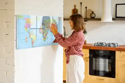 Magnetisk skrivetavle med verdenskort