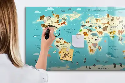 Magnetisk skrivetavle med motiv af verdenskort med dyr