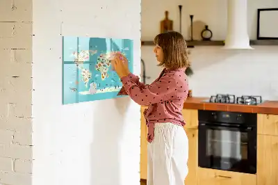 Magnetisk skrivetavle med motiv af verdenskort med dyr