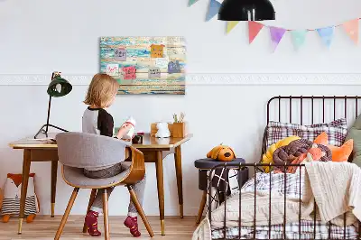 Magnetisk tegnetavle i ridset træ