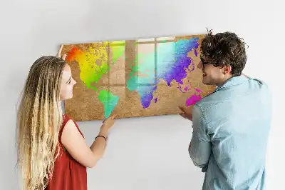 Magnetisk skrivetavle med motiv af verdenskort i regnbuefarver