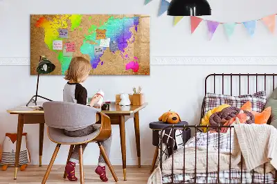 Magnetisk skrivetavle med motiv af verdenskort i regnbuefarver