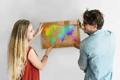 Magnetisk skrivetavle med motiv af verdenskort i regnbuefarver