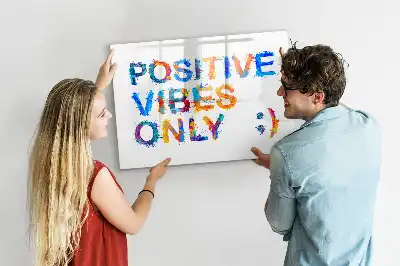 Magnetisk tegnetavle med positivt citat