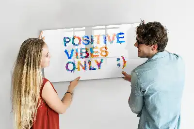 Magnetisk tegnetavle med positivt citat