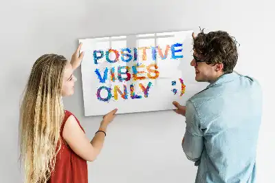 Magnetisk tegnetavle med positivt citat