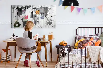 Verdenskort i træ magnetisk tavle til tegning