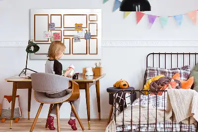 Magnetisk tegnetavle med træramme