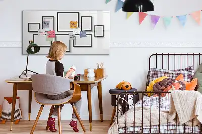 Magnetisk tegnetavle med sort ramme