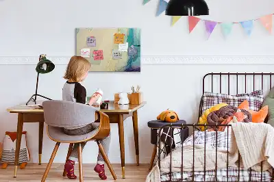 Magnetisk skrivetavle i farverigt marmordesign