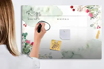 Magnetisk skrivetavle med plads til opskrifter