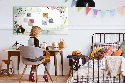 Magnetisk skrivetavle med plads til opskrifter