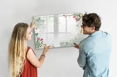 Magnetisk skrivetavle med plads til opskrifter