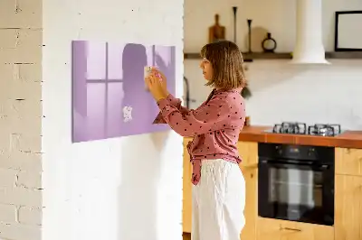 Magnetisk skrivetavle i lilla