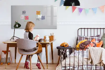 Magnetisk tegnetavle i lysegrå