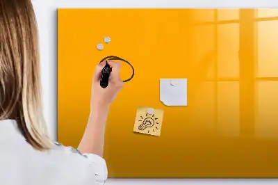Magnetisk skrivetavle i gyldengul