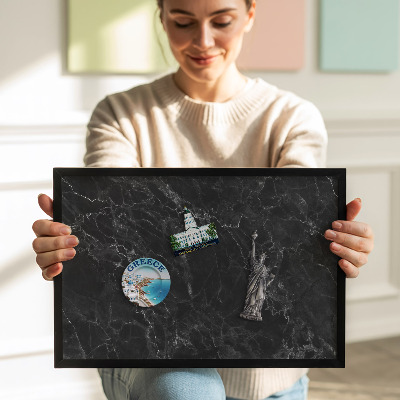 Opslagstavle magnet med sort ramme Elegant sort marmor