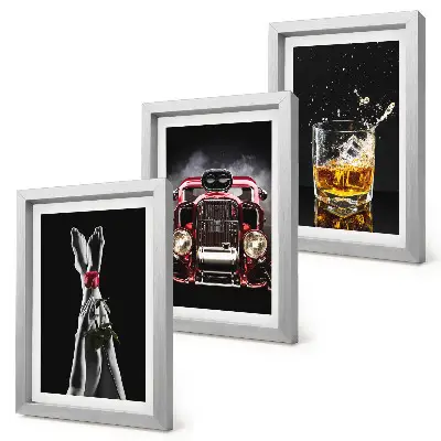 Billedrammer med motiver kvindeben med en rose, gammel bil og et glas whisky