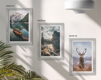 Pakke med billeder og rammer Bjergsøbåd solnedgang hjorte i naturen