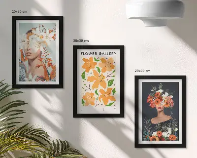 Billedvæg med blomsterportrætter af farverige buketter og blade