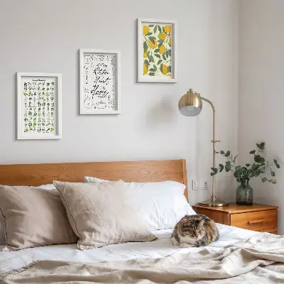 Moderne billedsæt med motiver af urter, køkkenskilt og malede citroner