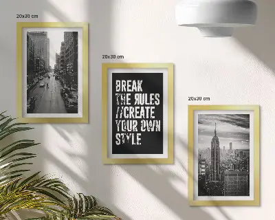 Billedvæg med byens gader i sort-hvid og inspirerende citat