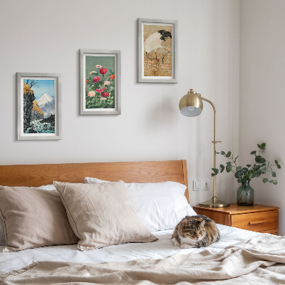 Billedvæg Bjerge i landskabet, flod, blomster og traner i græsset