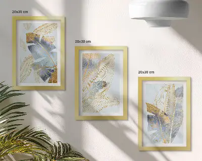 Billedvæg med blade i blå og beige nuancer på lys baggrund