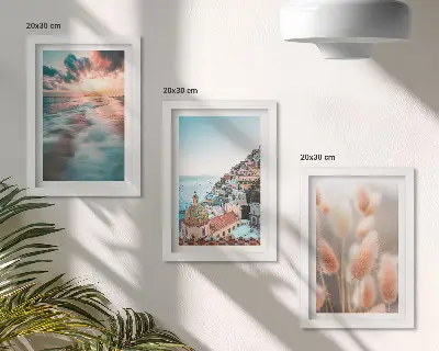 Moderne billedsæt med havudsigt, solnedgang, farverige huse og blomster