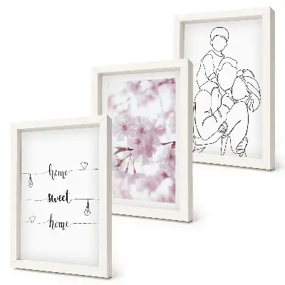 Billedvæg med blomster og familie i minimalistisk design