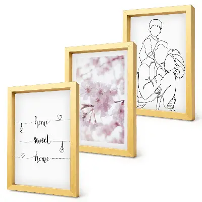 Billedvæg med blomster og familie i minimalistisk design