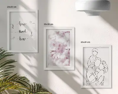 Billedvæg med blomster og familie i minimalistisk design