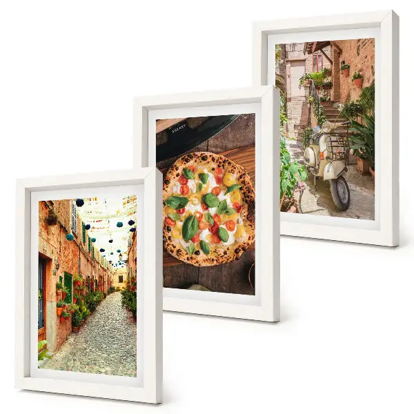 Billedvæg med motiv af charmerende gader med planter og italiensk pizza