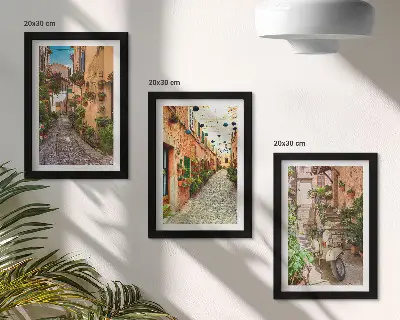 Billedvæg med charmerende gader og blomster i italiensk atmosfære