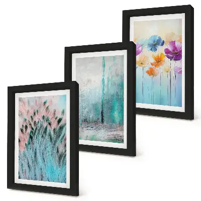 Billedvæg med blomster mod en baggrund af pastelfarver og fine mønstre