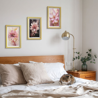 Pakke med billeder og rammer Blomsterkompositioner i nuancer af lyserød og hvid