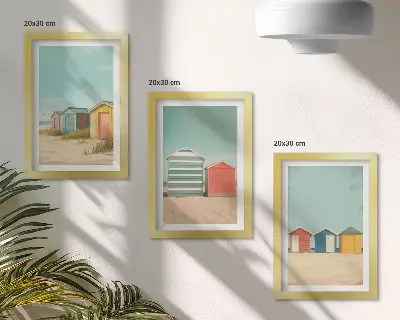 Billeder og rammer med motiv af farverige strandhuse i sommersolen