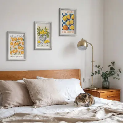 Moderne billedsæt med retro citrusfrugter og gule accenter